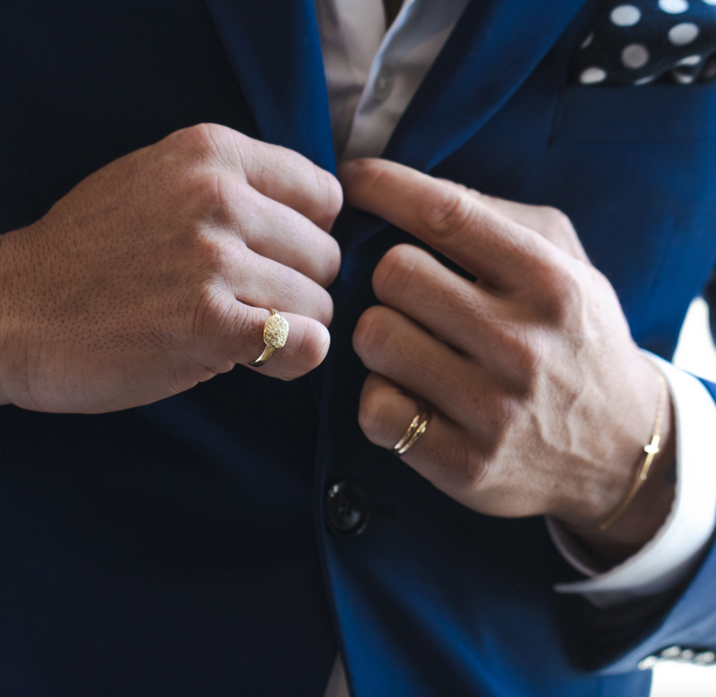 Britta hammered disc 2 micron gold ring