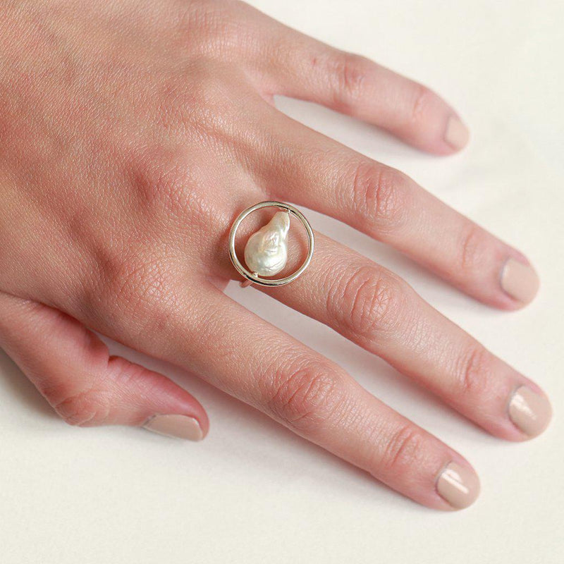 Betty sterling silver pearl ring