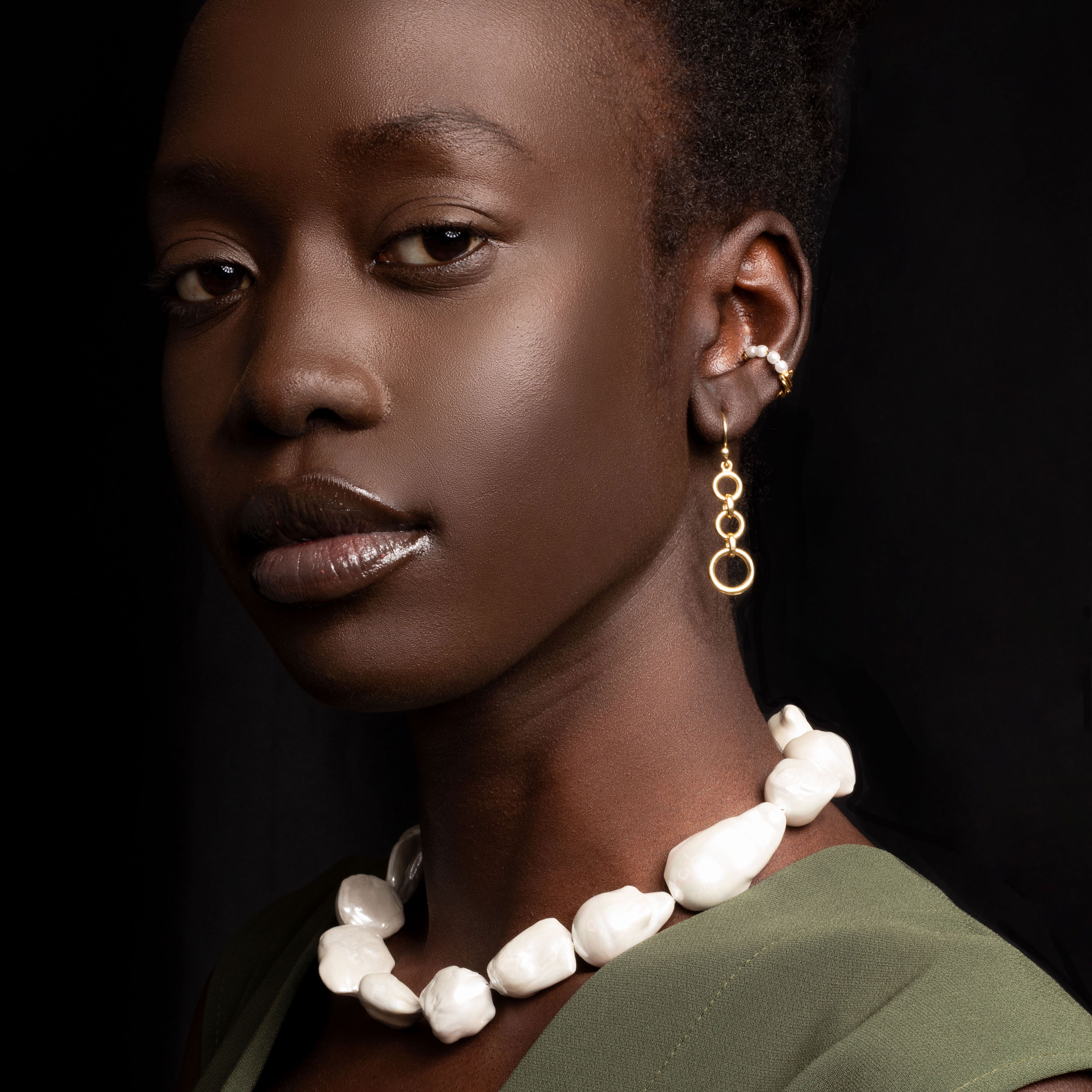 Saxon pearl ear cuff | MEZI