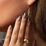 Divit moonstone semi-precious earrings