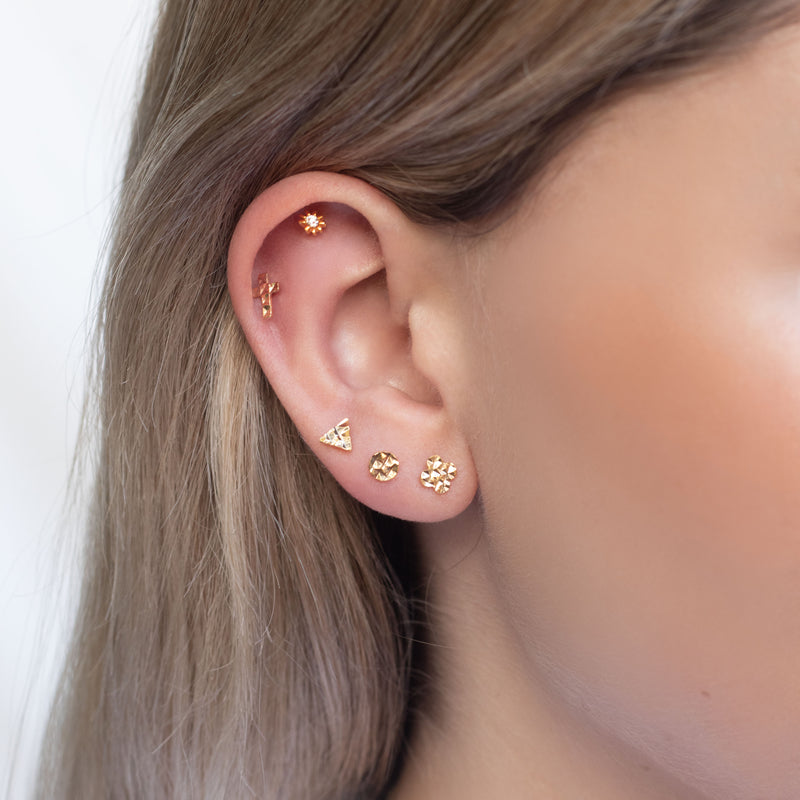 Kalia round stud earrings
