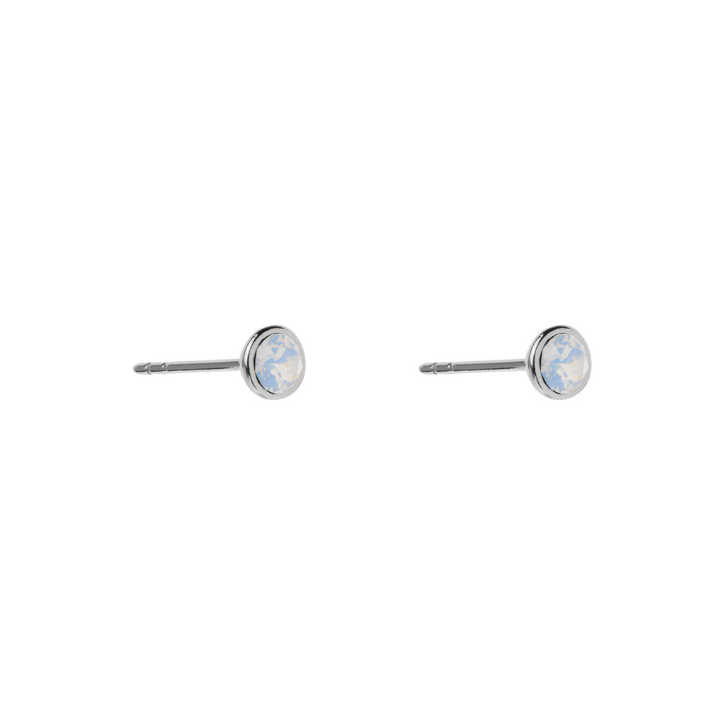 Nash crystal white studs | MEZI