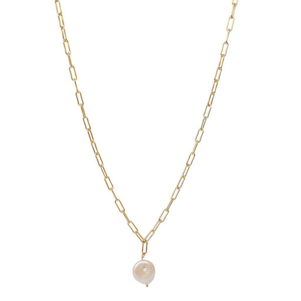 Leah freshwater pearl necklace
