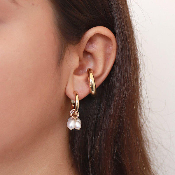Raven pearls earrings