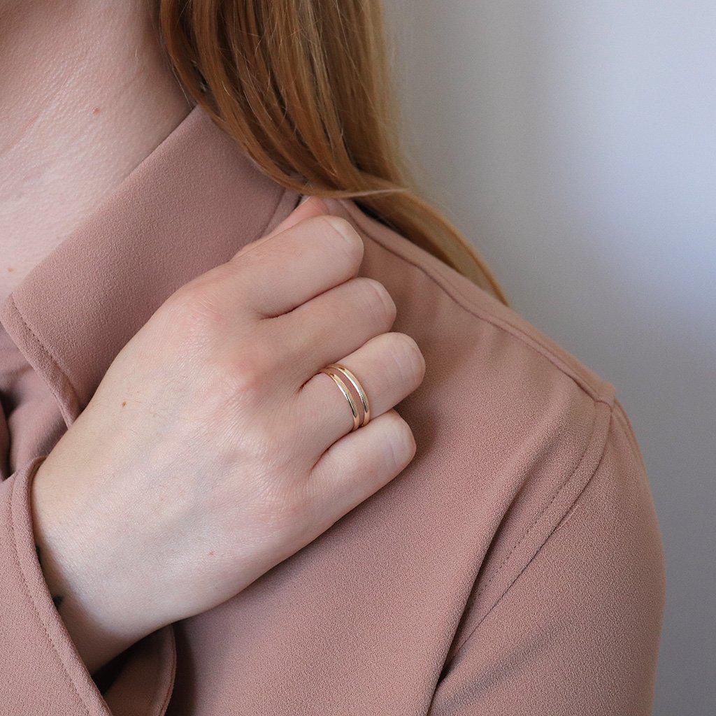Reut 2 micron gold ring | MEZI