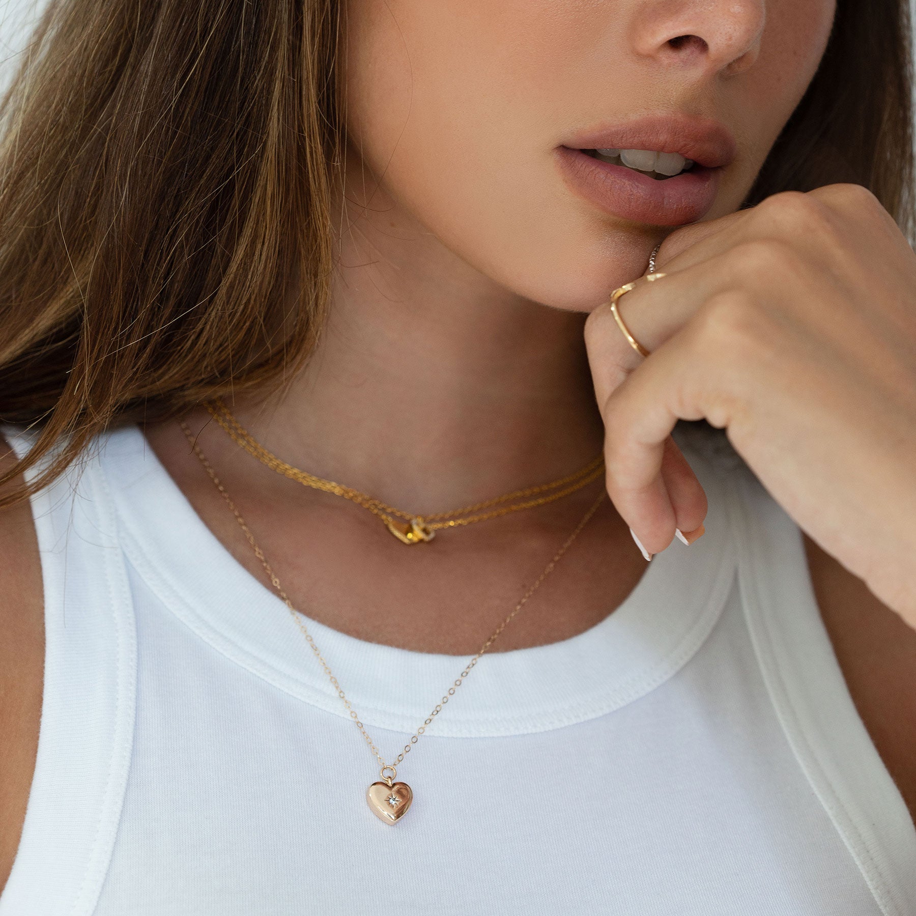 Yakira love heart pendant with cubic zirconia | MEZI