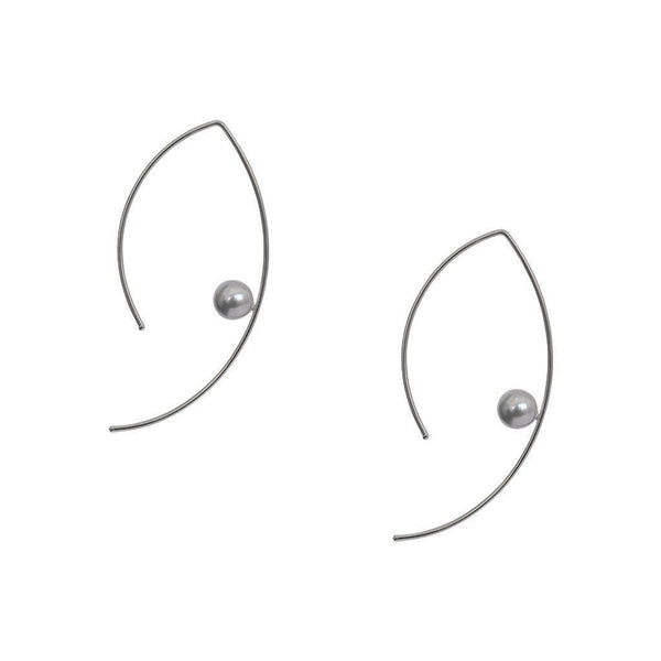 Venus fresh water pearl silver open hoop earrings