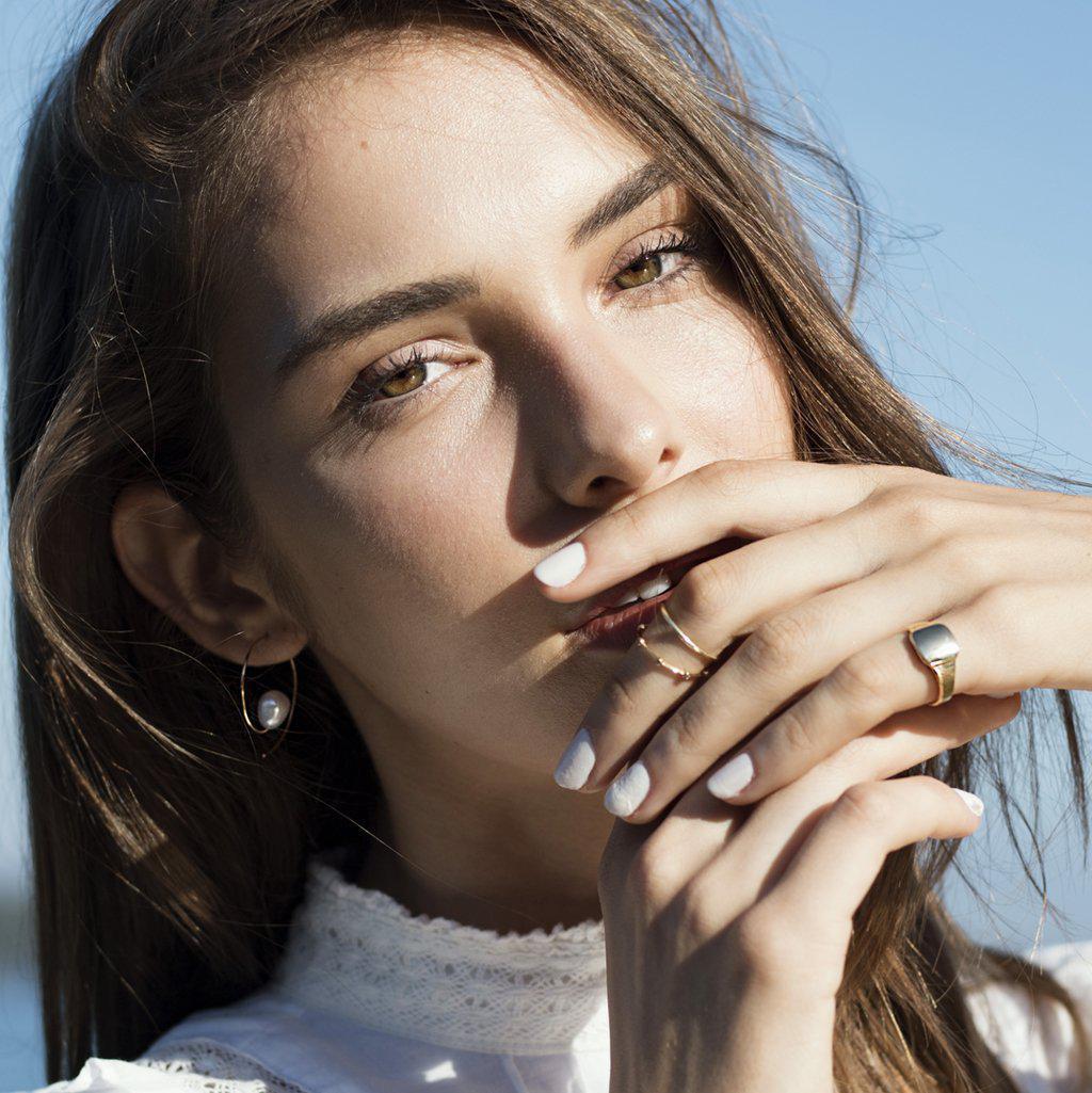 Virginia fresh water pearl hook earrings | MEZI